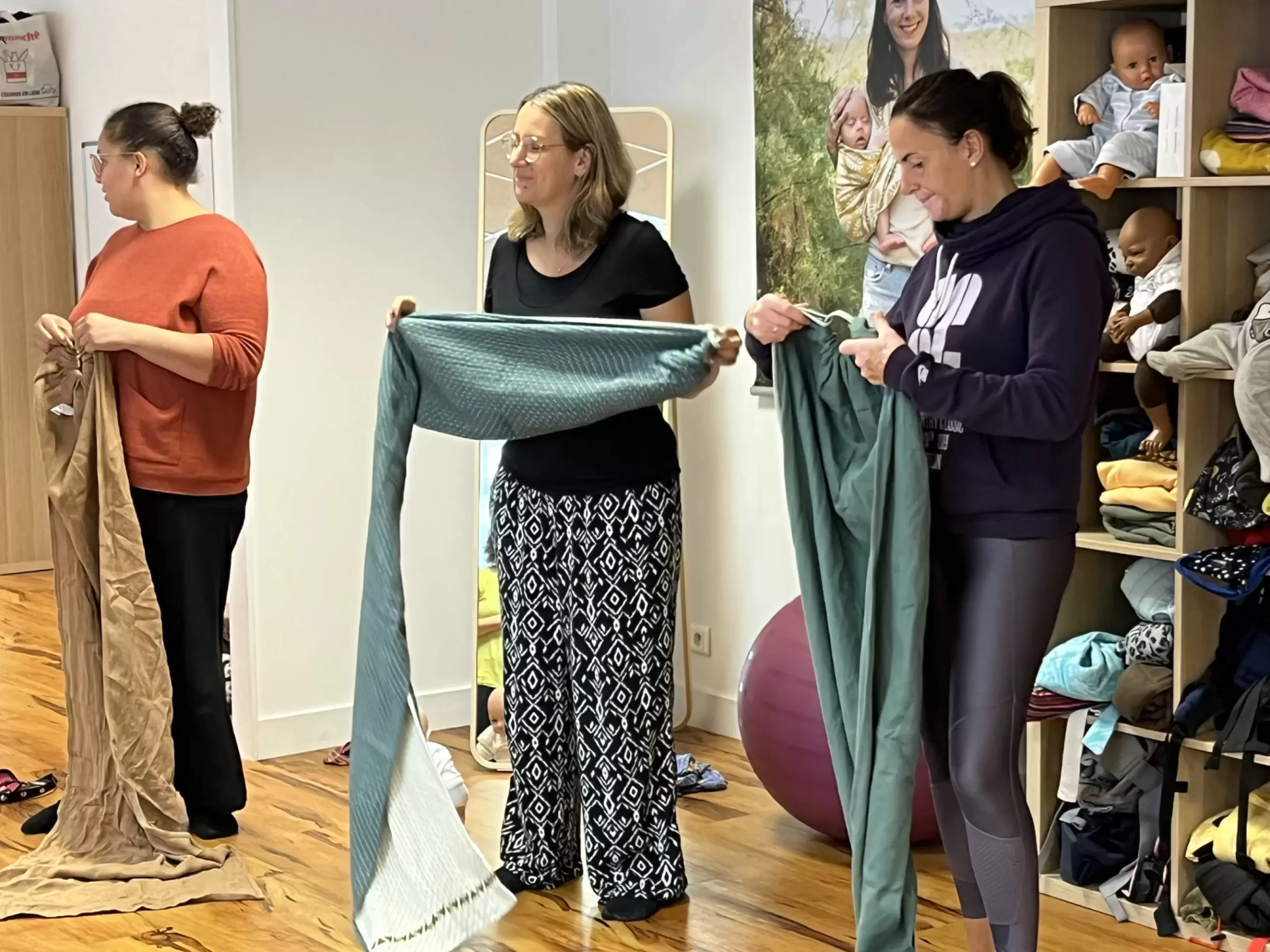 Photographie de Camille, fondatrice et directrice de LBDC Formations mais aussi monitrice de portage